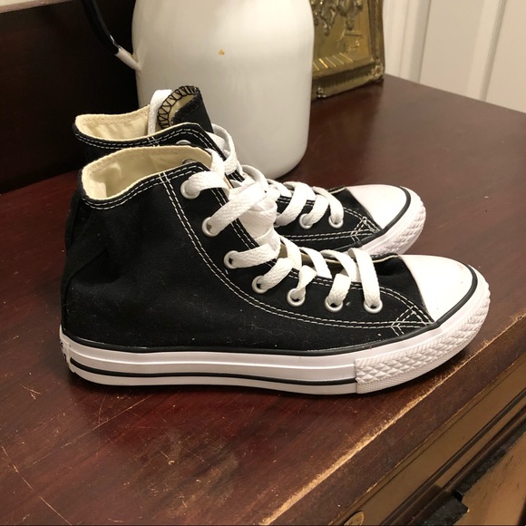 Converse Other - Converse black youth lace up shoes. Size 2.5